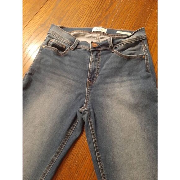 Size 10 Angels Forever Young Signature  Denim Blue Jeans Mid Rise - Picture 2 of 4